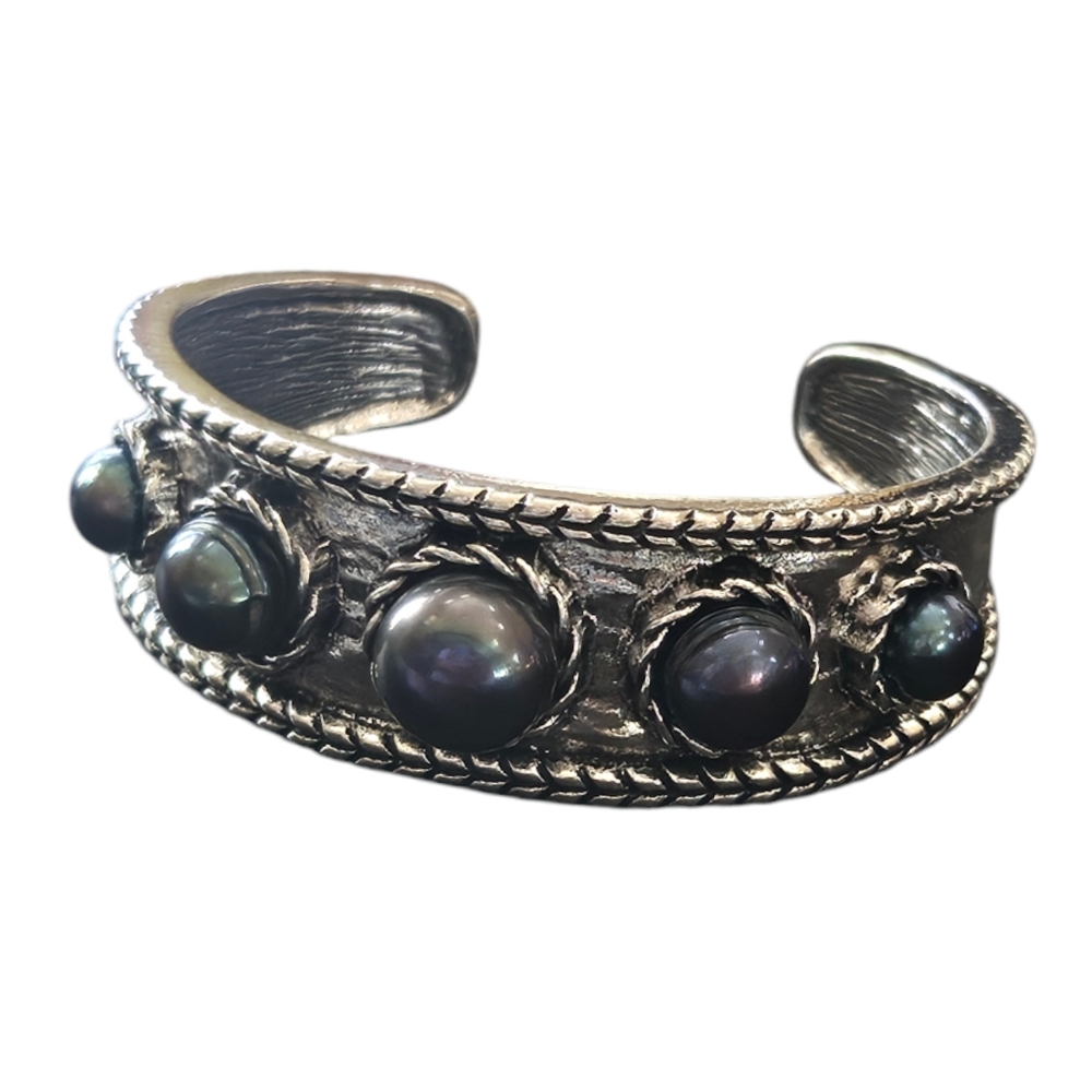 Pearl Bangle Bracelet